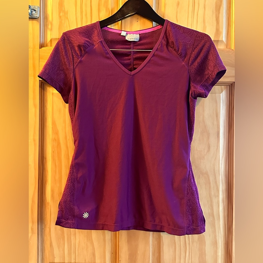 Women's Athleta Shirt | Size Small